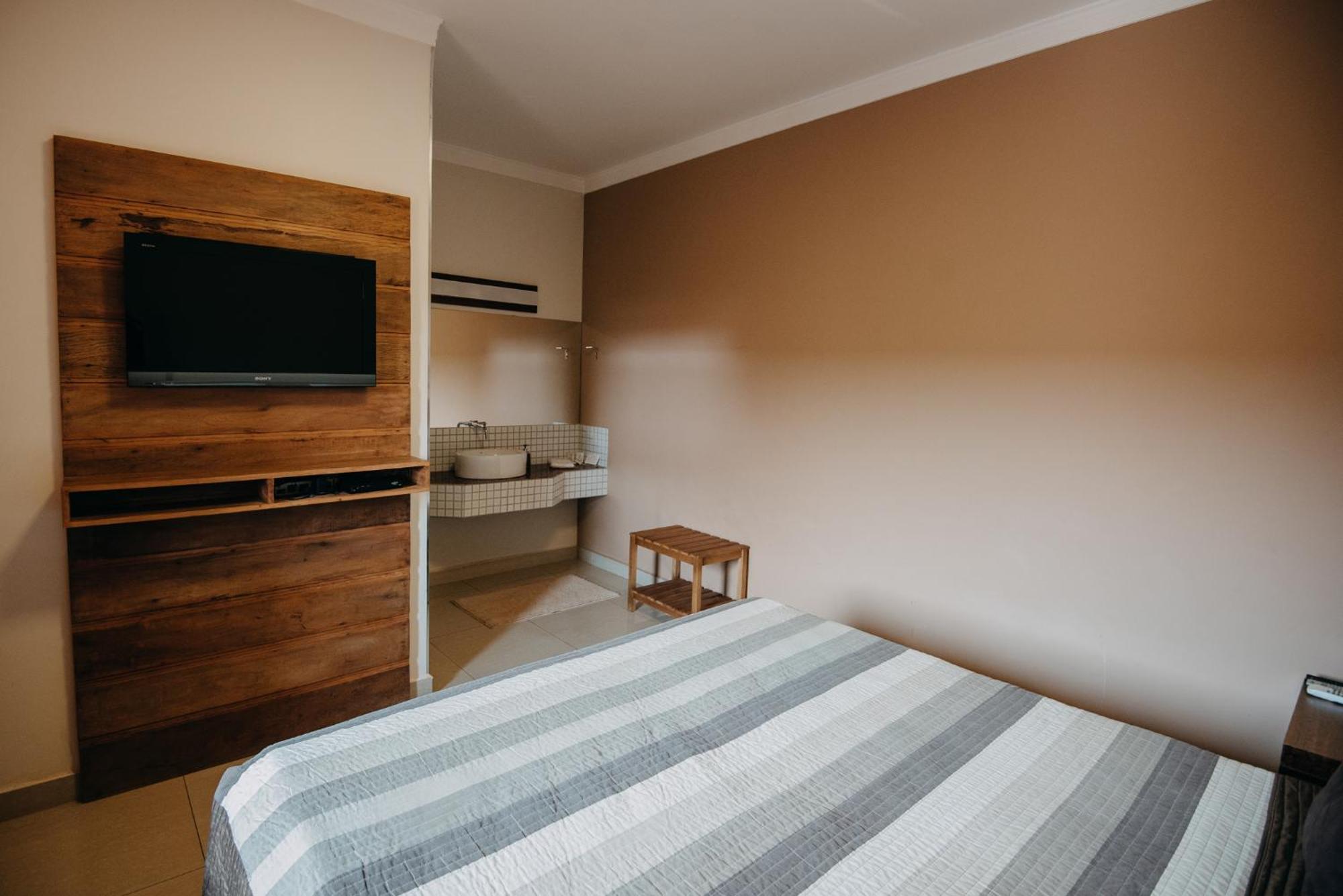 Hotel Pousada Santa Rita Ribeirão Preto Εξωτερικό φωτογραφία